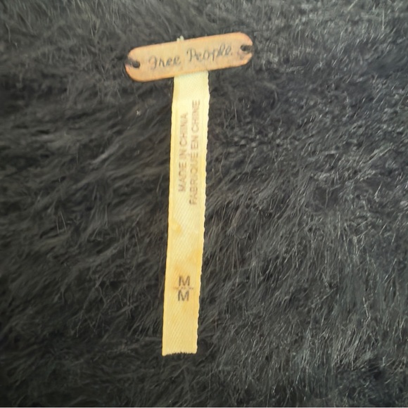 Free People Faux Fur Medium Open Front Black  Cardigan Front Pockets Cozy Fuzzy - Picture 6 of 7